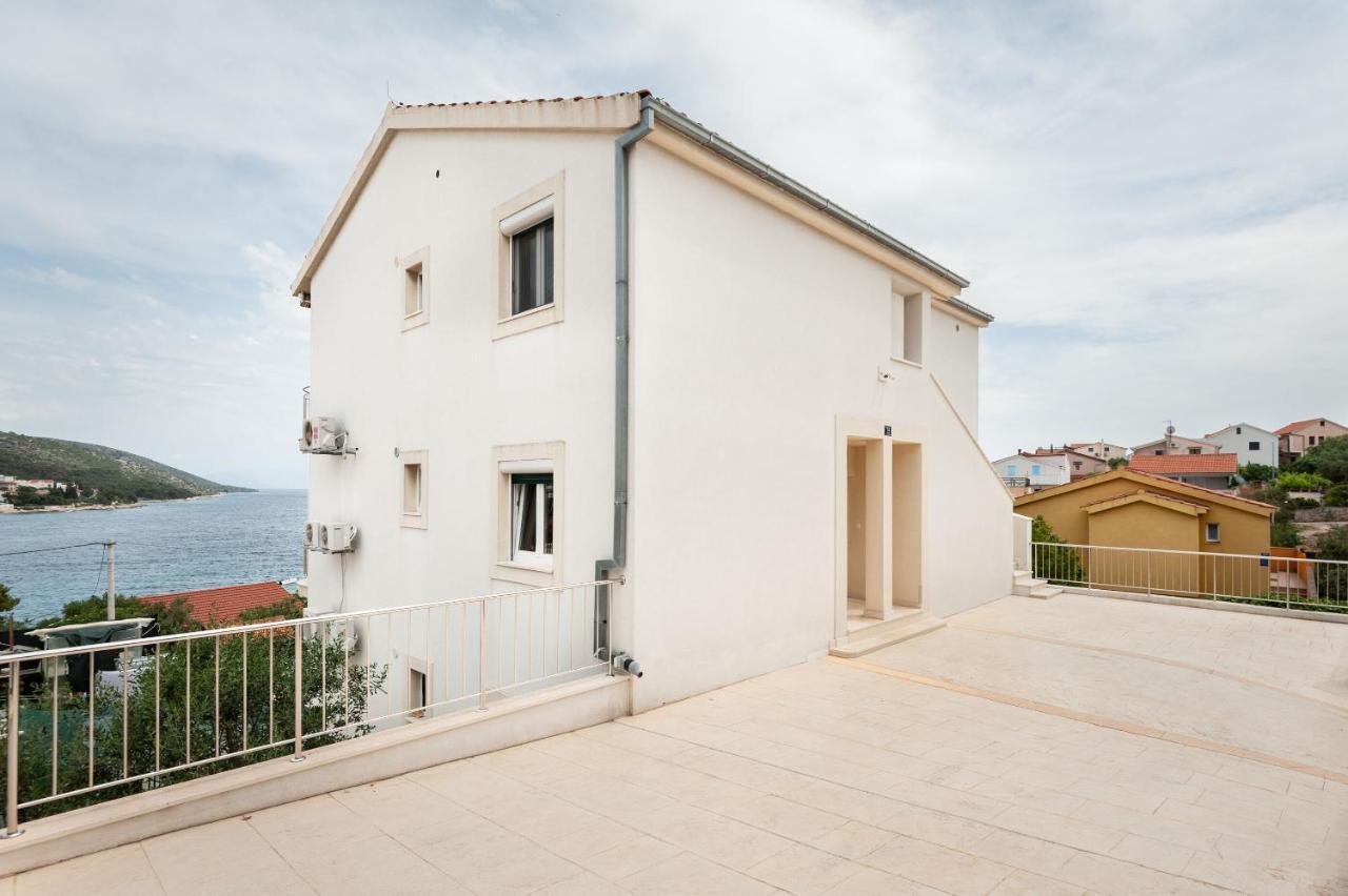 Apartments Lumaduma Trogir Extérieur photo